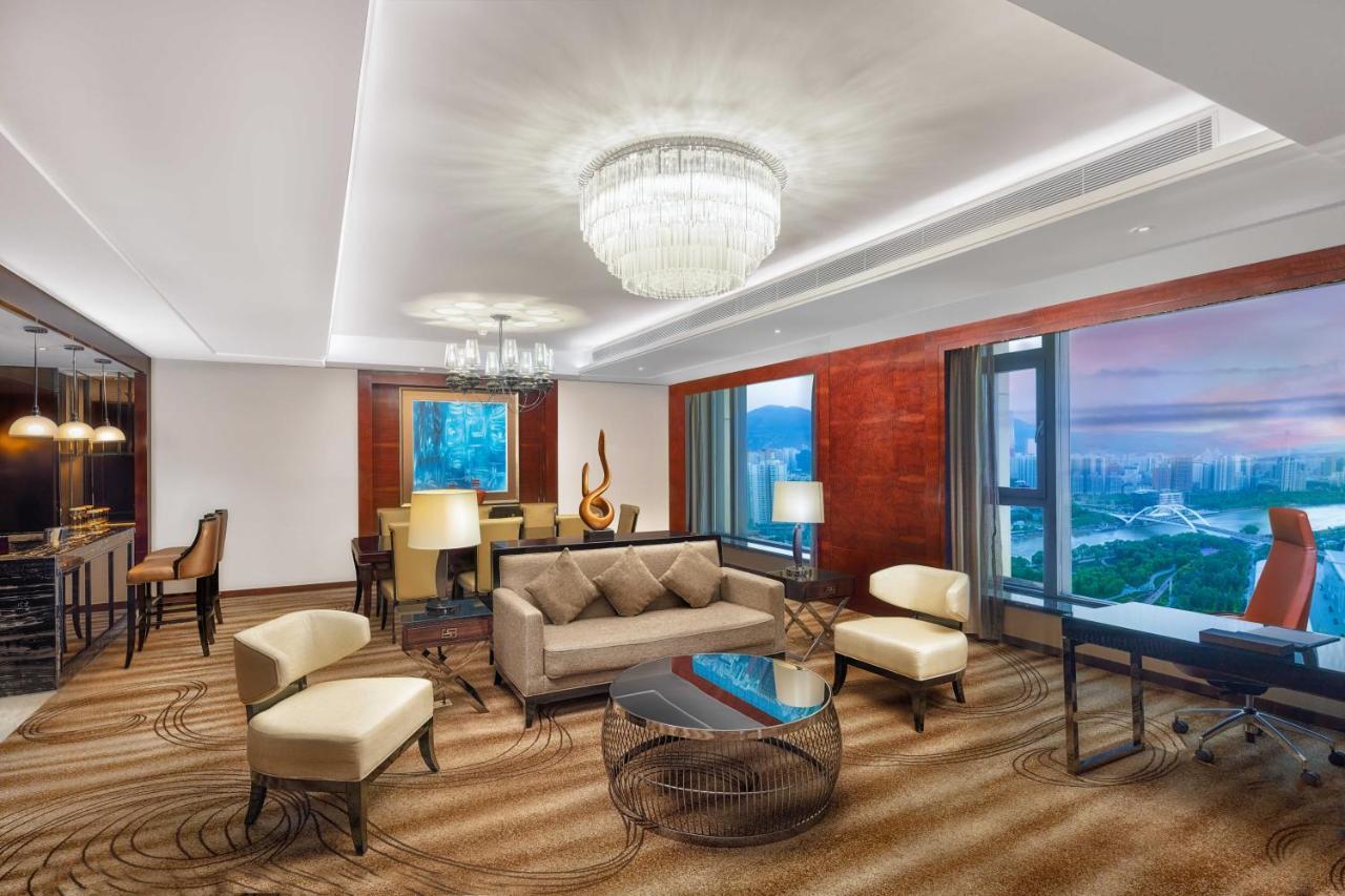 Crowne Plaza Hotel Lanzhou By Ihg Экстерьер фото